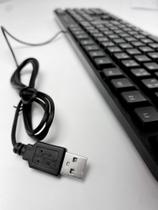 Teclado USB computador e notebook Knup teclas padrão ABNT2 alta qualidade