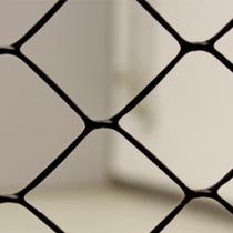 Tela Preta Hexagonal Galinheiro - 2" - 1,50M De Altura - 50M