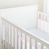 Tela Protetor Respiravel De Berço Baby Deluxe Rosa Chevron Maior Circulação De Ar com fechos laterais protecao para o bebe Chá De Bebe Revelação