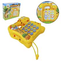 Telefone musical infantil girafa com luz a pilha na caixa