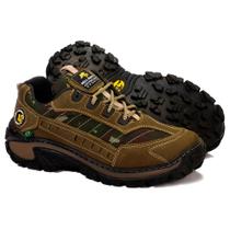 Tênis Adventure em Couro Bell Boots com Cadarço Costura Manual Leve e Resistente