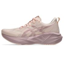 Tênis ASICS Novablast 5 - Feminino - Rosa/Bege Tênis ASICS Novablast 5 - Feminino - Rosa/Bege