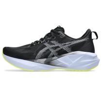 Tênis ASICS Novablast 5 - Masculino - Preto/Azul Tênis ASICS Novablast 5 - Masculino - Preto/Azul