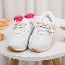 Tênis Bebê Menina Pinokio Com Pérolas E Borboletas