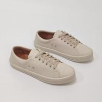Tênis casual confort Bya off white Tênis casual confort Bya off white