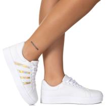 Tenis Casual Listras Feminino Branco Dourado Estilo Shoes