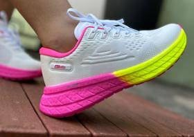 Tênis Corrida Feminino Branco Pink Neon Verde Lima Actvitta 4841400 Tênis Corrida Feminino Branco Pink Neon Verde Lima Actvitta 4841400