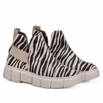 Tenis Em Pelo Zebra Com Elastico Off White E Sola De Borracha