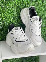 Tênis Feminino Platform Via Marte 23-9101-04 Tênis Feminino Platform Via Marte 23-9101-04