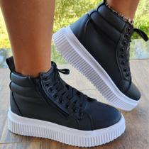 Tenis Feminino Preto Com Solado tratorado Plataforma. Bota Feminina Sola Alta. Tenis Feminino Preto Com Solado tratorado Plataforma. Bota Feminina Sola Alta.