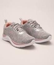 Tênis feminino Tênis feminino