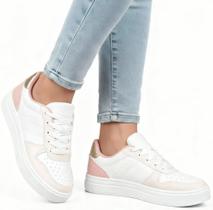 Tênis Feminino Sneakers Branco Sola Tratorado Estilo Chunky Dourado