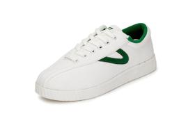 Tênis Feminino TRETORN Nylite Plus de Lona Branco Tênis Feminino TRETORN Nylite Plus de Lona Branco