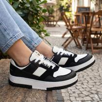 Tênis Feminino Via Marte Napa com Recortes Branco/Preto Tênis Feminino Via Marte Napa com Recortes Branco/Preto