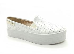 Tênis Flatform Moleca Microfuros