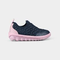 Tênis Infantil Bibi Roller 2.0 Azul e Rosa de Coração Tênis Infantil Bibi Roller 2.0 Azul e Rosa de Coração