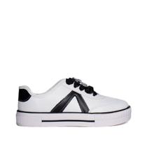 Tênis Infantil Molekinha Casual Adereço Metal Branco Preto Tênis Infantil Molekinha Casual Adereço Metal Branco Preto
