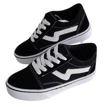 Tênis Infantil Preto e Branco Estilo Skate Confortável, Moderno e Resistente para Crianças Tênis Infantil Preto e Branco Estilo Skate Confortável, Moderno e Resistente para Crianças
