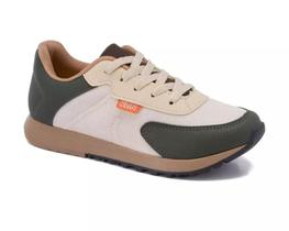 Tênis Infantil Walk Kids Marfim e Verde Militar Klin Tênis Infantil Walk Kids Marfim e Verde Militar Klin