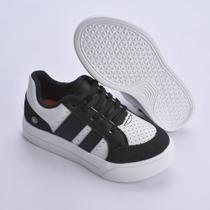 Tênis K360 Ultra Leve Preto Branco e Preto Tênis K360 Ultra Leve Preto Branco e Preto