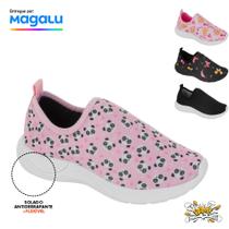 Tênis menina feminino estampado borboleta sola preta antiderrapante sem cadarço calce fácil Tênis menina feminino estampado borboleta sola preta antiderrapante sem cadarço calce fácil