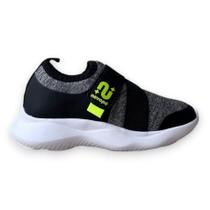 Tênis Menino Novopé Ultra Leve Elástico Confortável Tênis Menino Novopé Ultra Leve Elástico Confortável