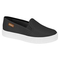 Tênis Moleca Slip-on Napa Perfuros Sola Alta Feminino Preto Tênis Moleca Slip-on Napa Perfuros Sola Alta Feminino Preto