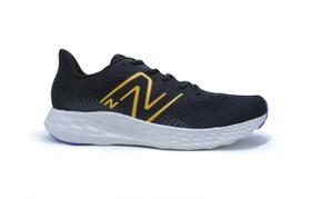 Tenis New Balance 411v3 - masculino - preto e laranja