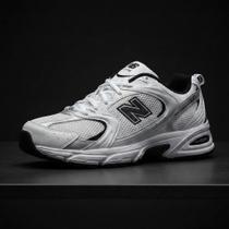 Tênis New Balance 530 Masculino White/Black - Estilo e Conforto