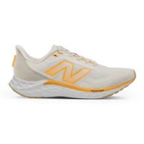 Tênis New Balance Fresh Foam Arishi V4 - Bege