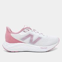 Tênis New Balance Fresh Foam Arishi V4 Cinza Rosa Feminino Tênis New Balance Fresh Foam Arishi V4 Cinza Rosa Feminino