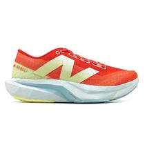 Tênis New Balance FuelCell Rebel V4 Feminino