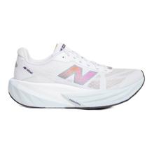 Tênis New Balance FuelCell Rebel V5 Feminino Branco Rosa para Corrida e Performance Tênis New Balance FuelCell Rebel V5 Feminino Branco Rosa para Corrida e Performance