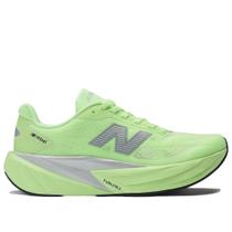 Tênis New Balance FuelCell Rebel V5 Green Tênis New Balance FuelCell Rebel V5 Green