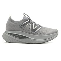 Tênis New Balance FuelCell Supercomp Trainer Feminino