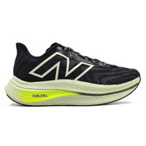 Tênis New Balance Fuelcell Supercomp Trainer V2 Feminino