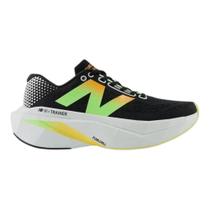Tênis New Balance Masculino Fuelcell Supercomp Trainer V3-Preto/Verde Neon 38 Tênis New Balance Masculino Fuelcell Supercomp Trainer V3-Preto/Verde Neon 38