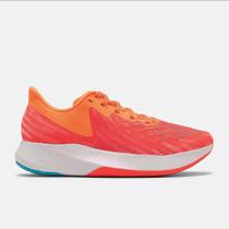 Tênis New Balance para corrida Fuelcell TC - Feminino