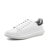 Tenis Prime Classico Masculino Elegante Legitimo Confortavel 37 a 44 cor Branco e Preto Tenis Prime Classico Masculino Elegante Legitimo Confortavel 37 a 44 cor Branco e Preto
