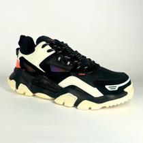 Tênis Qix Trek Preto e Branco Tênis Qix Trek Preto e Branco