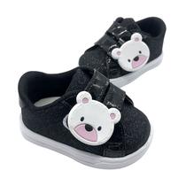 Tênis Sapatinho Infantil Menina e Menino Urso Preto Com Brilho Para Bebês Tênis Sapatinho Infantil Menina e Menino Urso Preto Com Brilho Para Bebês