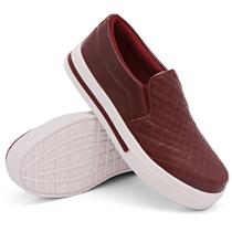 Tenis Slip On Casual Amanda Block Detalhe Textura Matelasse com Sola Alta