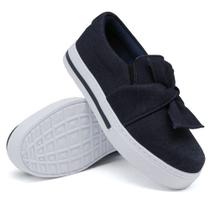 Tênis Slip On Casual Dk Shoes com Detalhe Laço em Tecido e Sola Borracha Leve