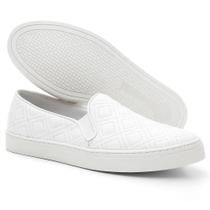 Tênis Slip On Feminino Couro Com Textura Casual Conforto