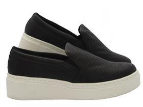 Tênis Slip On Feminino Preto Tressê Solado Branco