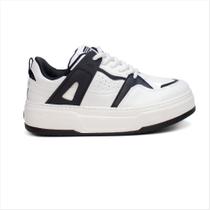 Tênis Via Marte Casual Feminino Preto: Estilo e Conforto Tênis Via Marte Casual Feminino Preto: Estilo e Conforto