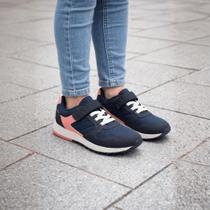 Tênis Walk Kids Feminino Klin Confortável e Macio Tamanho:31Cor:Azul Marinho Tênis Walk Kids Feminino Klin Confortável e Macio Tamanho:31Cor:Azul Marinho