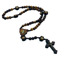 Terço Nossa Senhora da Revelação com Pai Nosso Floral Resinado Terço Nossa Senhora da Revelação com Pai Nosso Floral Resinado