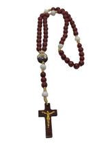 Terço Padre Pio - Marrom E Branco Terço Padre Pio - Marrom E Branco