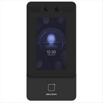 Terminal de controle de acesso com reconhecimento facial hik